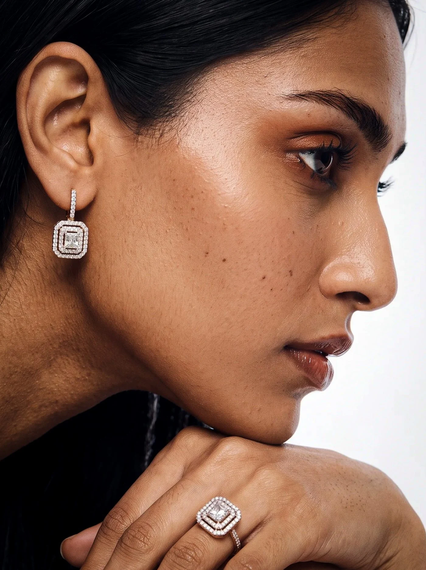 Carré Earrings, No. 007, worn with the Carré Ring